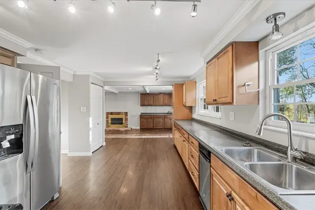4119 Lee Manor Dr gallery image 33