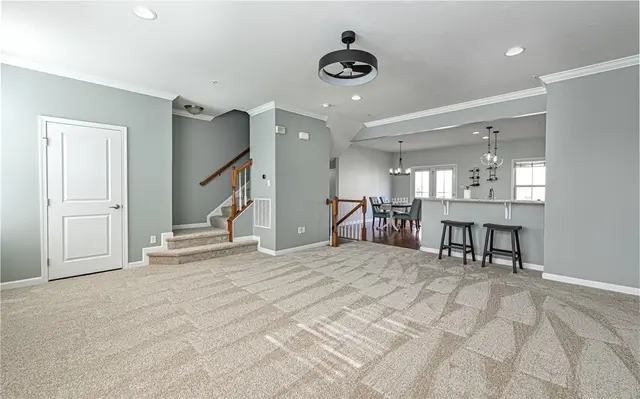 412 Fairmont Dr gallery image 13