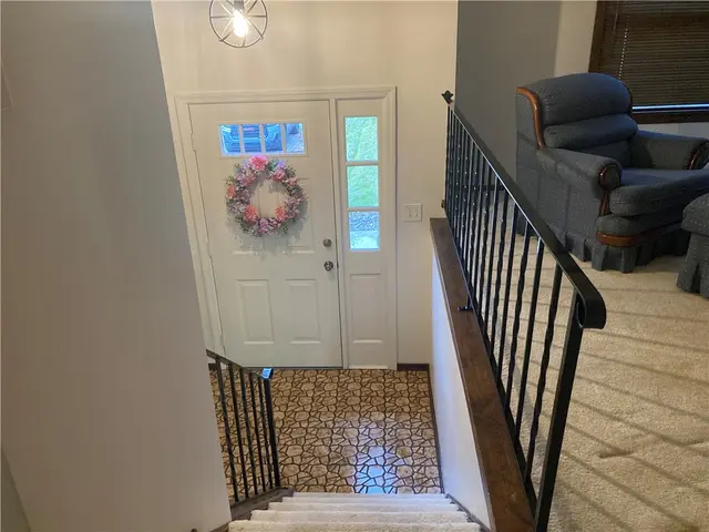 4124 Lee Manor Dr gallery image 5