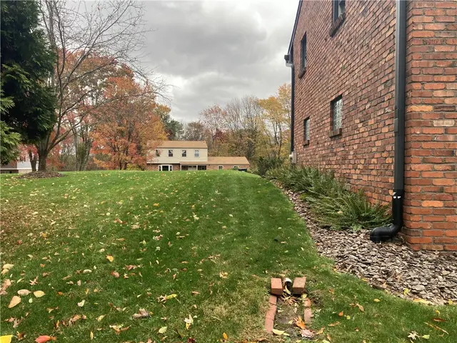 4124 Lee Manor Dr gallery image 28