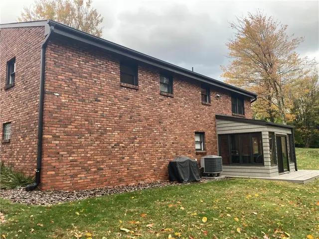 4124 Lee Manor Dr gallery image 31