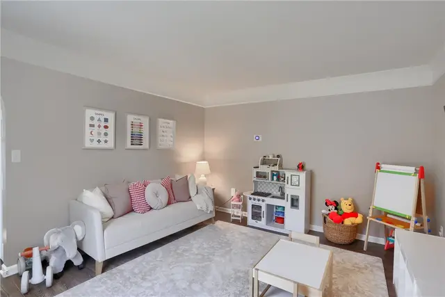 4127 Valleyvue Drive gallery image 6
