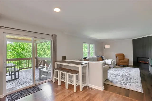 4127 Valleyvue Drive gallery image 13