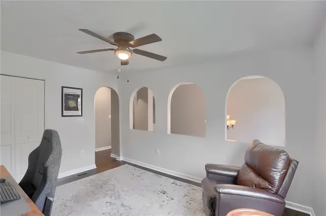 4127 Valleyvue Drive gallery image 24
