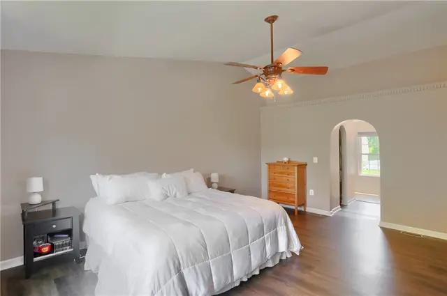4127 Valleyvue Drive gallery image 27