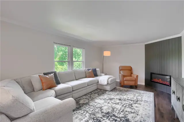 4127 Valleyvue Drive gallery image 36