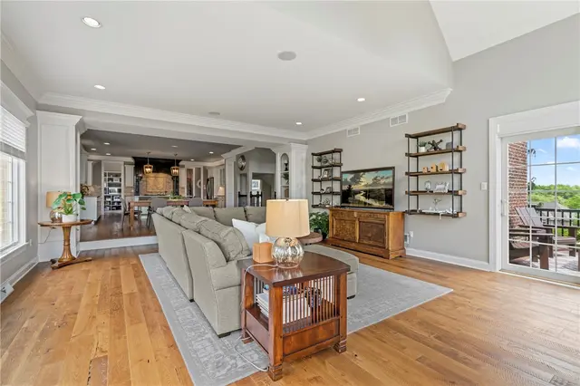 413 Wynstone Dr gallery image 26