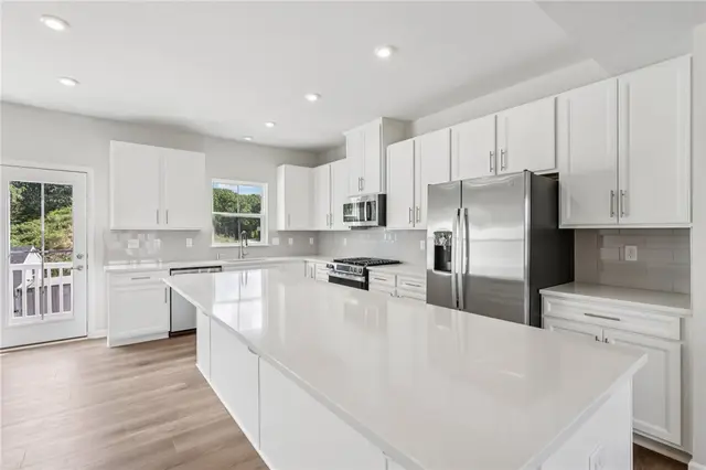 414 Nolan Circle gallery image 27