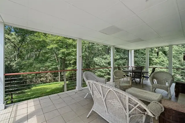 4151 Timberlane Dr gallery image 31