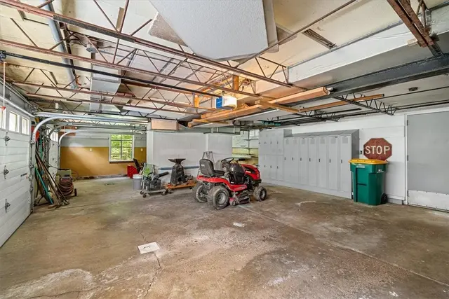 4151 Timberlane Dr gallery image 37