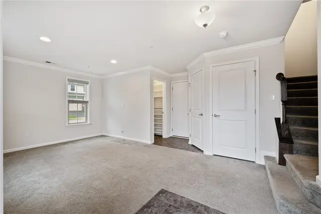 416 Fairmont Dr gallery image 13