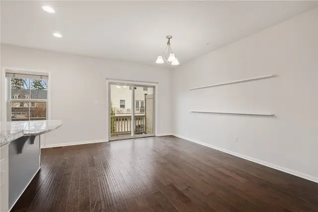 416 Fairmont Dr gallery image 15