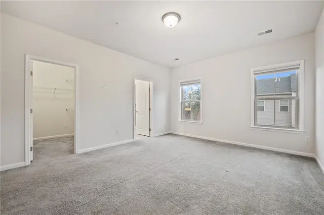 416 Fairmont Dr gallery image 27
