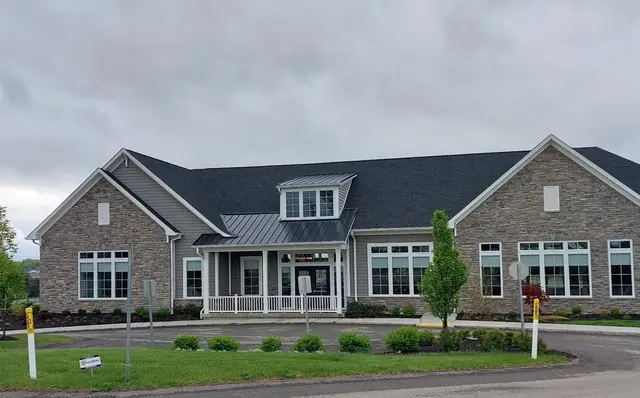 416 Freedom Dr gallery image 11