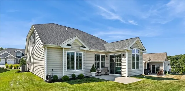 416 Freedom Dr gallery image 27
