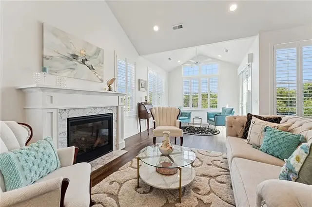 416 Freedom Dr gallery image 29