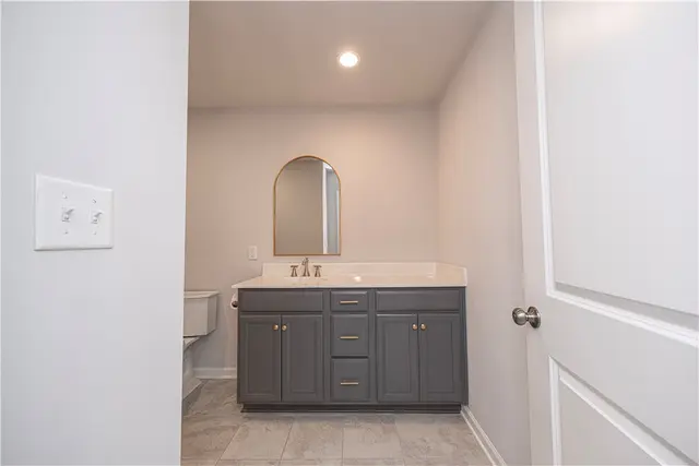 417 Roebling Ct gallery image 21