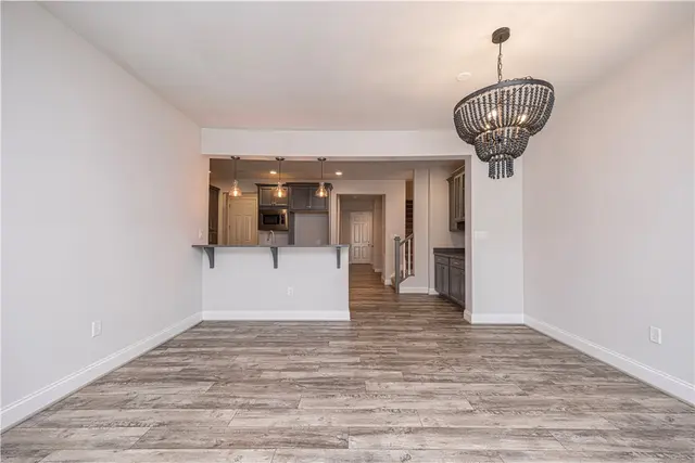 417 Roebling Ct gallery image 26