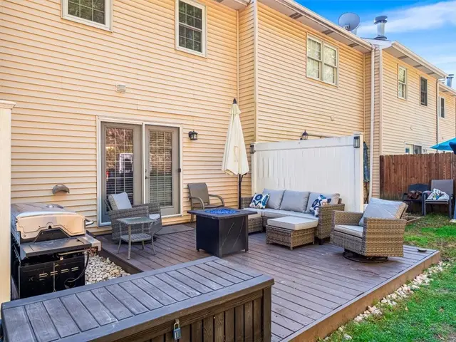 417 Ten Point Ln gallery image 14