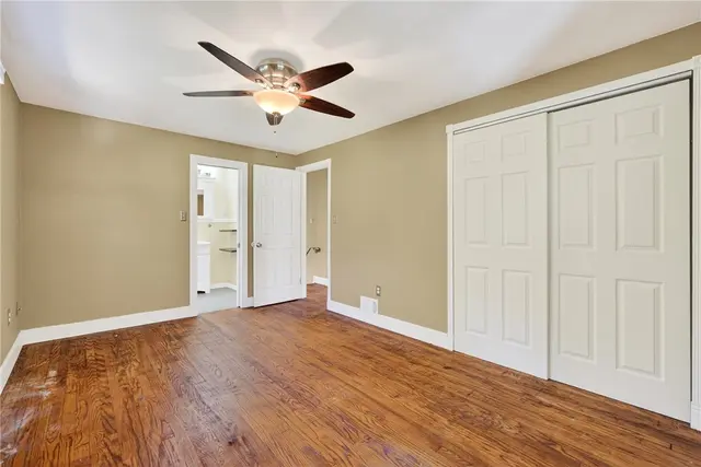 418 Hunter gallery image 8