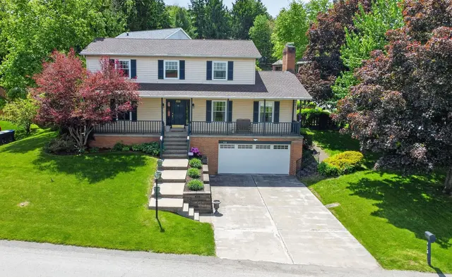 418 Woodcock Drive gallery image 4