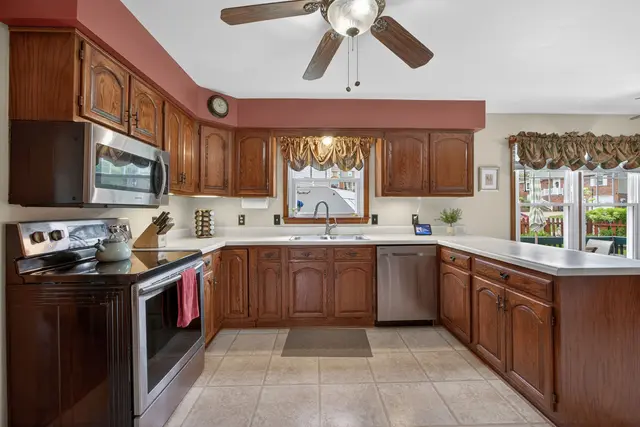 418 Woodcock Drive gallery image 5