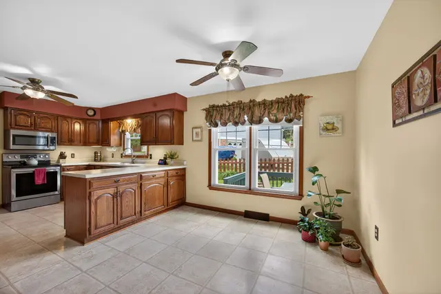 418 Woodcock Drive gallery image 22
