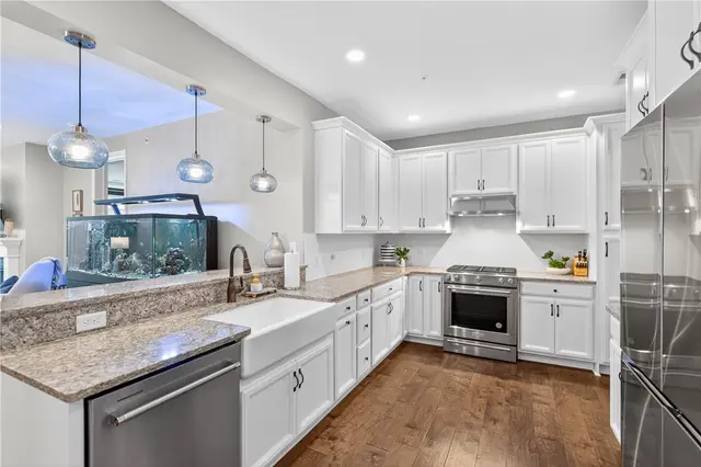 419 Roebling Ct gallery image 7