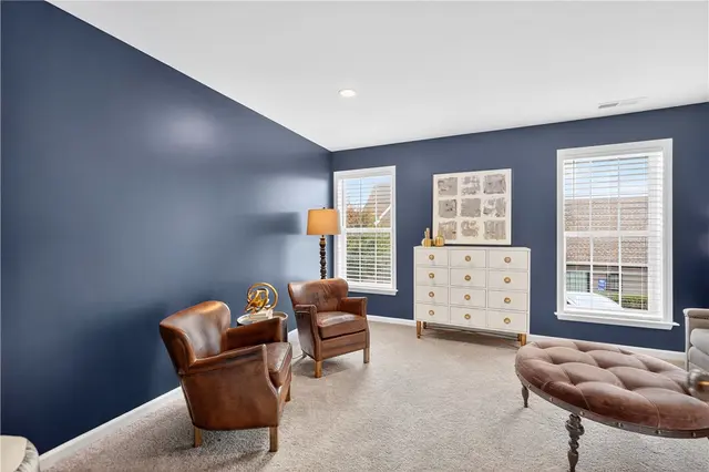 419 Roebling Ct gallery image 17