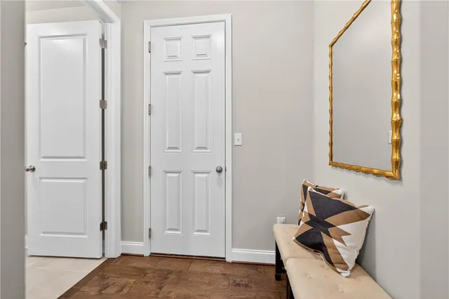 419 Roebling Ct gallery image 28
