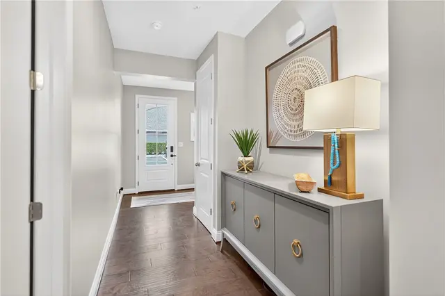 419 Roebling Ct gallery image 33