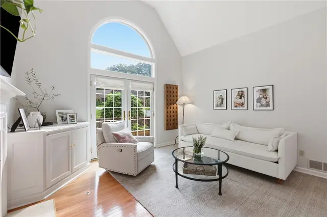 4191 Rothschild Ct gallery image 5