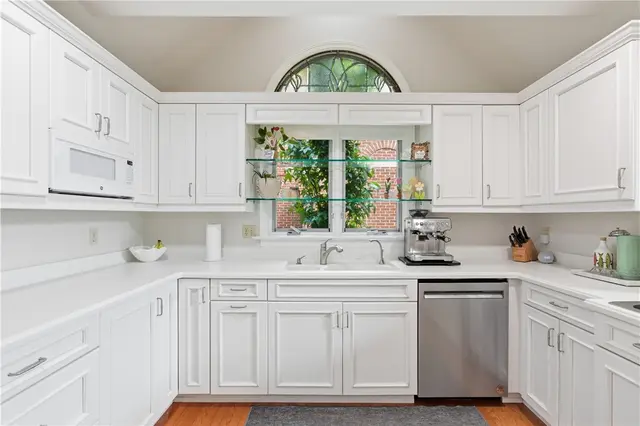 4191 Rothschild Ct gallery image 18