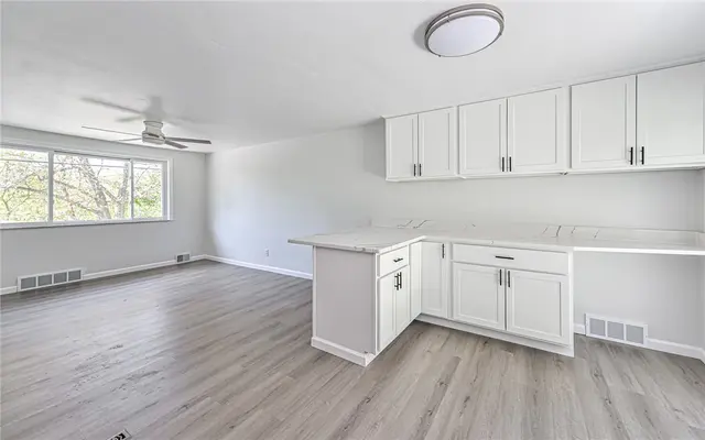4216 Havencrest Dr gallery image 24