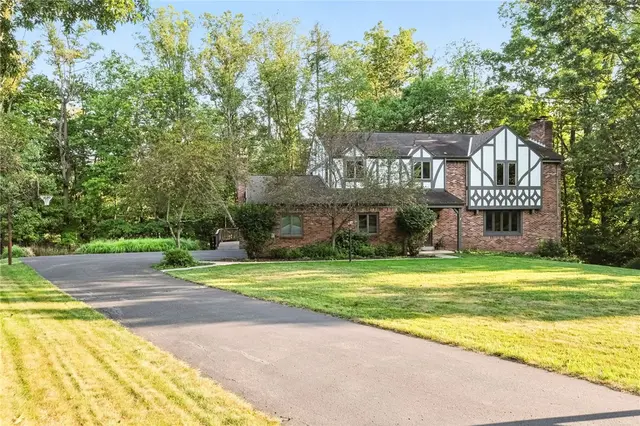 4219 Wembleton Dr gallery image 3