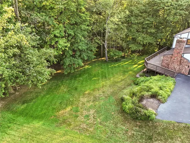 4219 Wembleton Dr gallery image 35