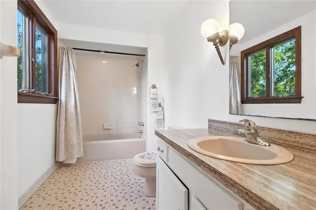 4219 Wembleton Dr gallery image 22