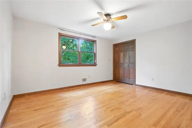 4219 Wembleton Dr gallery image 23