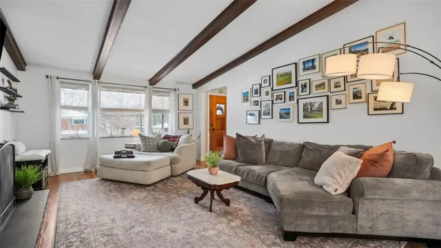422 Wimer Dr gallery image 6