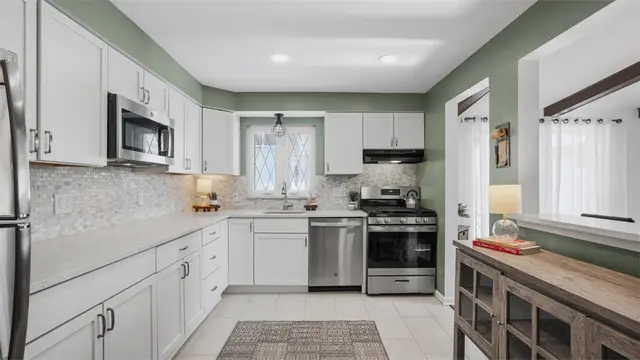 422 Wimer Dr gallery image 7