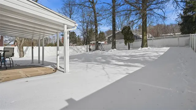 422 Wimer Dr gallery image 12