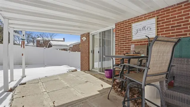 422 Wimer Dr gallery image 15