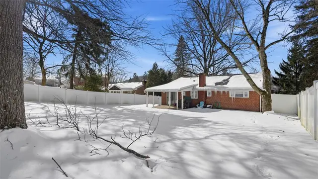 422 Wimer Dr gallery image 17