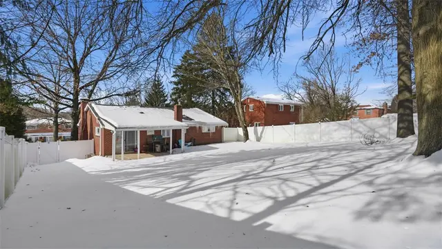 422 Wimer Dr gallery image 18