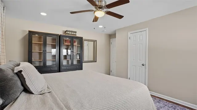 422 Wimer Dr gallery image 32