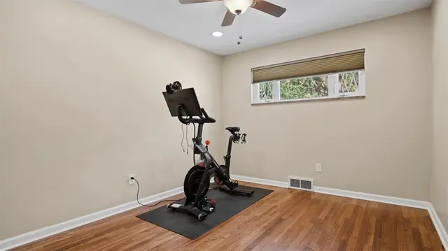 422 Wimer Dr gallery image 38