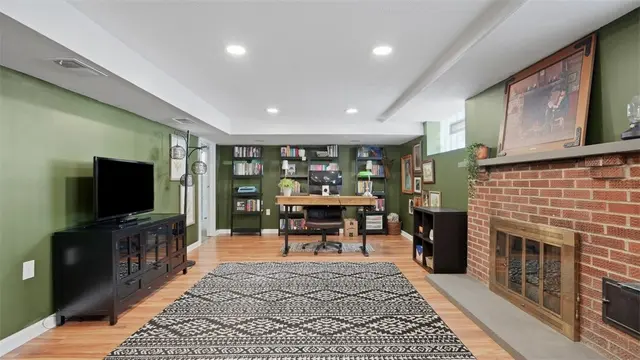 422 Wimer Dr gallery image 42