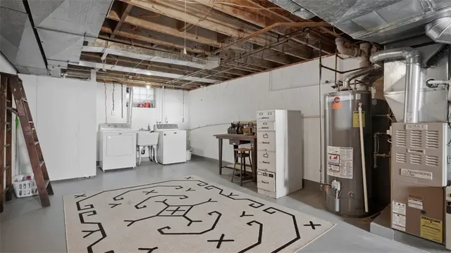 422 Wimer Dr gallery image 44