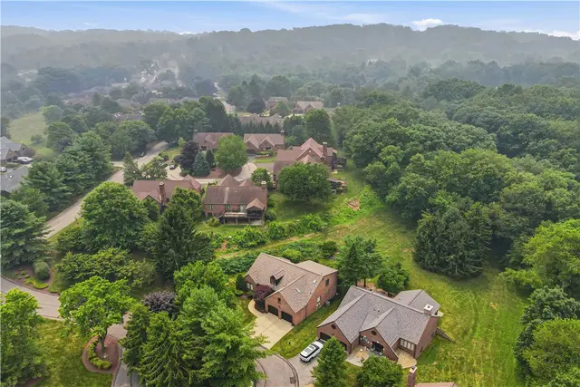 4227 Haut Brion Ct gallery image 11