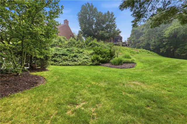 4227 Haut Brion Ct gallery image 39